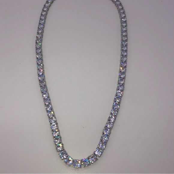 18k 75ct Tennis Necklace - Picture 6 of 13